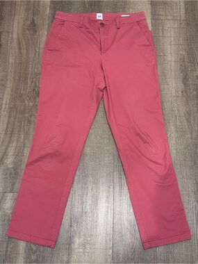 GAP Girlfriend Khaki in Pink Size 4